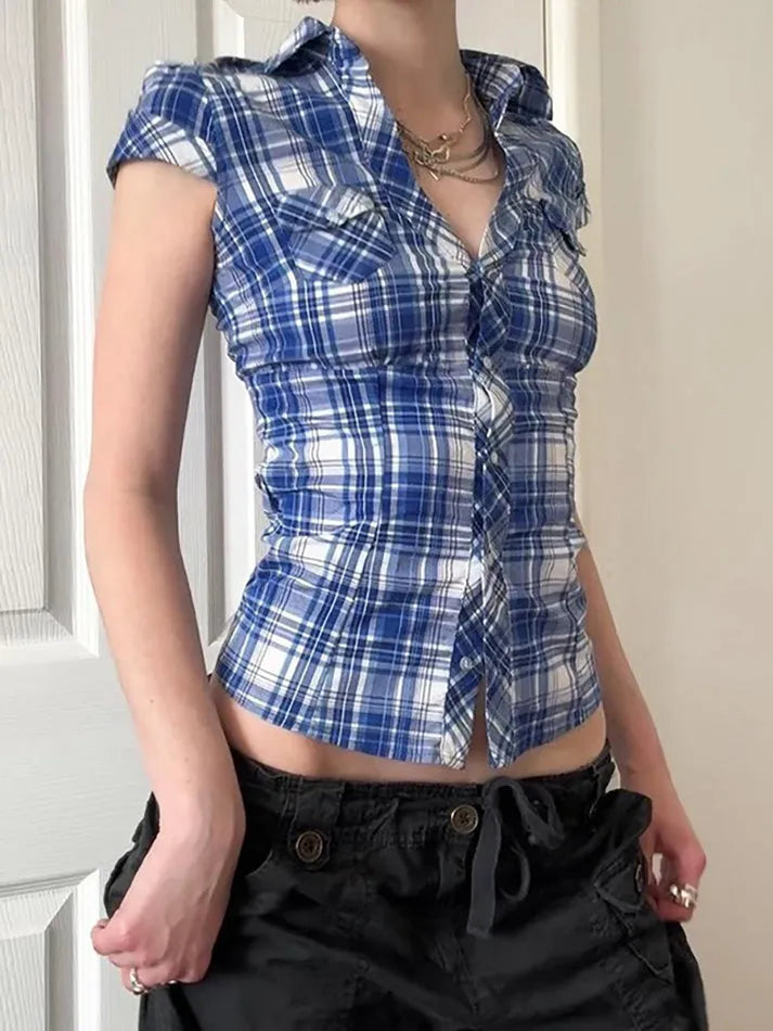 Vintage Plaid Button-Up Collared Short Sleeve Shirt