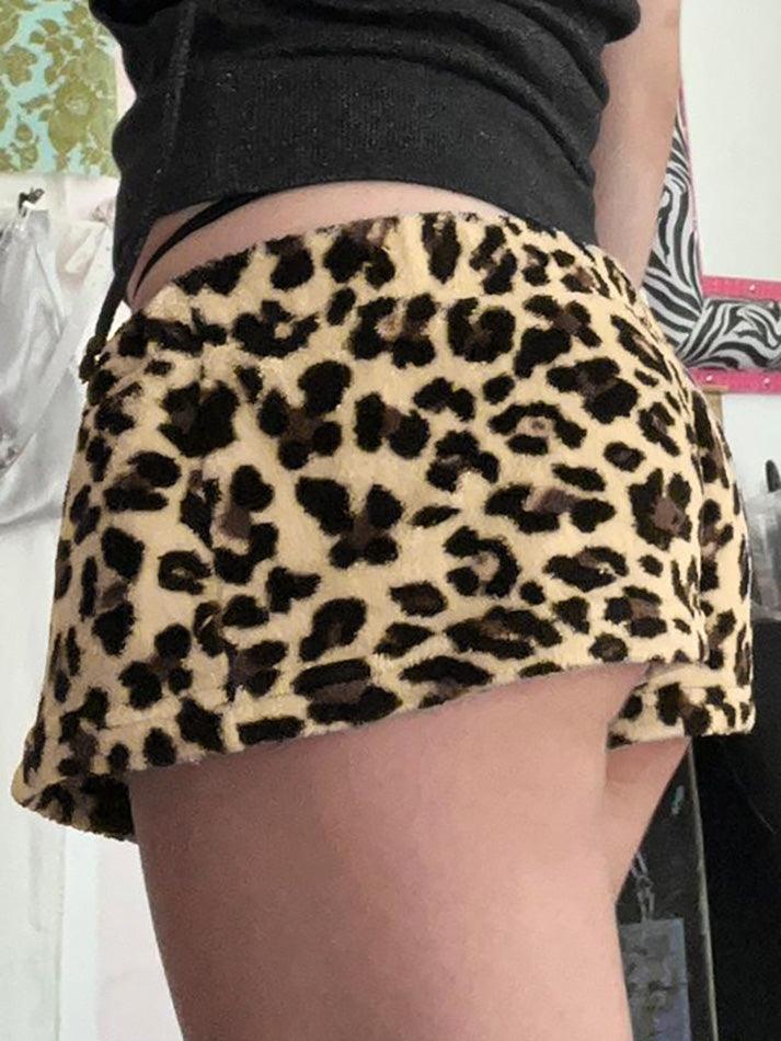 Leopard Print Tie Low-Rise Shorts