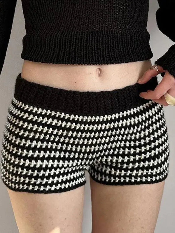 Contrast Striped Low-Rise Knit Shorts - AnotherChill